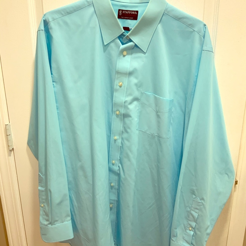 Stafford’s Men’s long sleeve dress shirt